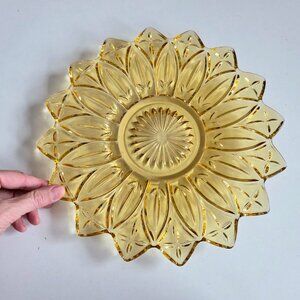 Vintage 1960s 11.5'' wide yellow Federal glass dish/plate. Sunflower Petal Ware
